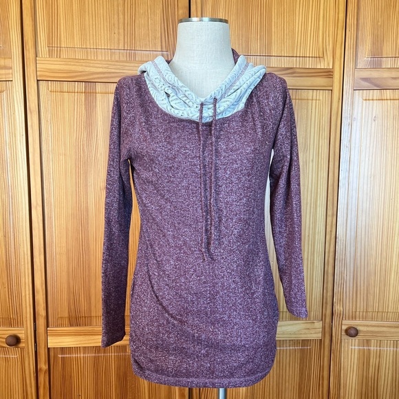 Chance Or Fate Medium Burgundy Long Hooded Lightweight Shirt Crochet Cowl Neck - Picture 3 of 10
